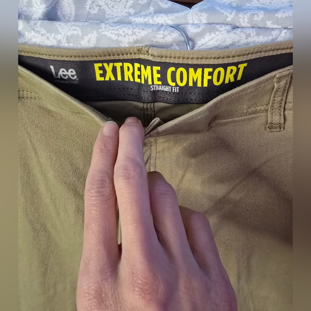 42x32 Lee Comfort Waist Men's Stretch Cargo Pants NWOT